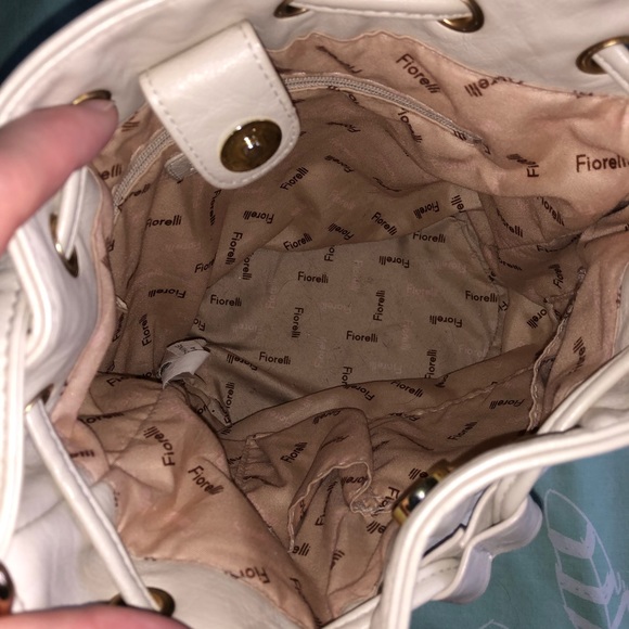 Leopard print crossbody bucket bag - Fiorelli neutral cream snow leopard print - Picture 6 of 16